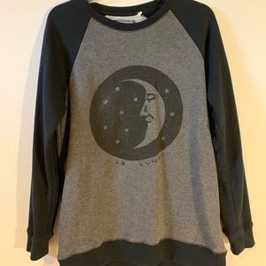 KENDALL AND KYLIE pull over